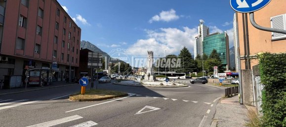 2-Zimmer Gewerbliche Immobilie in Lecco, Italy, Nr. 327112 2