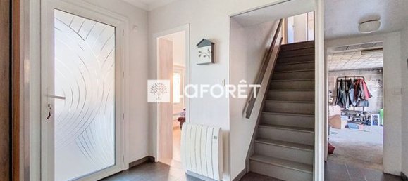 4 Schlafzimmer Haus in Amberieu-en-Bugey, France, Nr. 313528 8