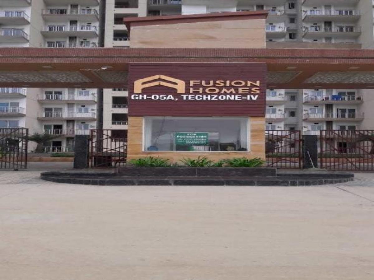 2 bedrooms House in Noida, India No. 5618