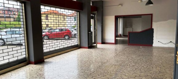 Propiedad comercial de 2 habitaciónes en Bergamo, Italy No. 110218 6