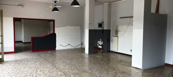 Propiedad comercial de 2 habitaciónes en Bergamo, Italy No. 110218 3