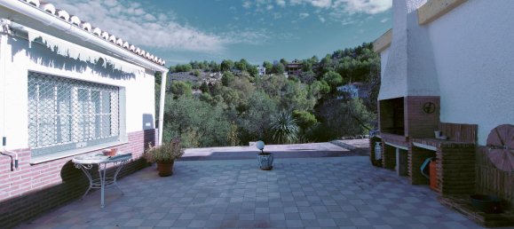 3 bedrooms House in Pinares de San Anton, Spain No. 60094 44