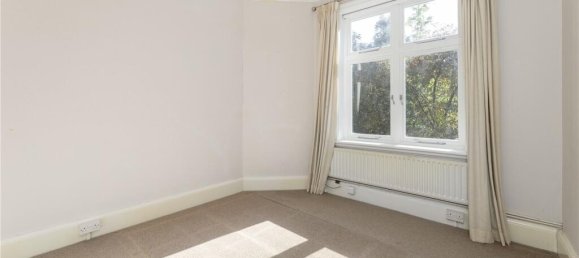 1 bedroom Apartment in London, United Kingdom No. 3812 5