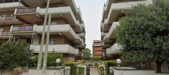 4 rooms Apartment in Pomezia, Italy No. 197787 12