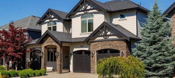 5 bedrooms House in British Columbia, Canada No. 1154 3