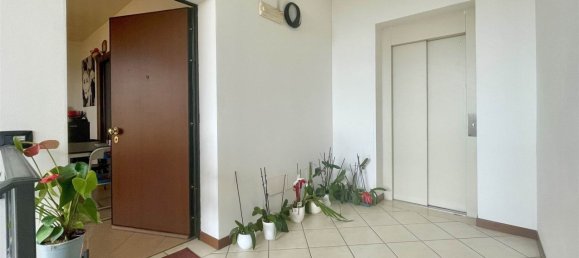 3 rooms Apartment in Borgo Virgilio, Italy No. 338422 21