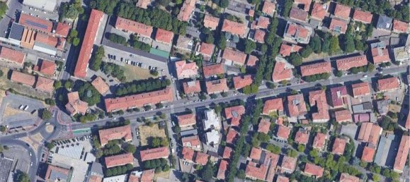 2 bedrooms Apartment in Parma, Italy No. 377846 7