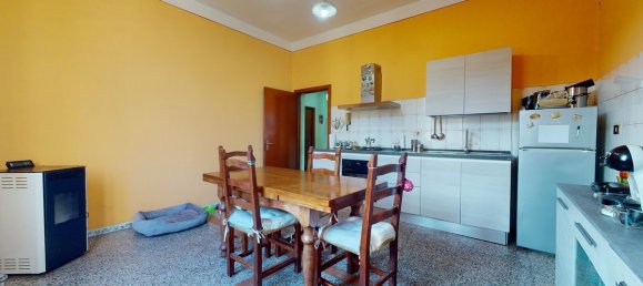 Casa de 4 dormitorios en Barga, Italy No. 230259 24