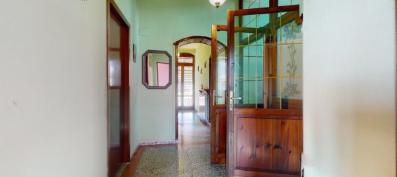 Casa de 4 dormitorios en Barga, Italy No. 230259 25