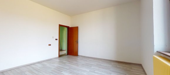 Casa de 4 dormitorios en Barga, Italy No. 230259 14