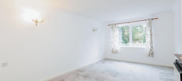 1 Schlafzimmer Haus in Watford, United Kingdom, Nr. 6842 4