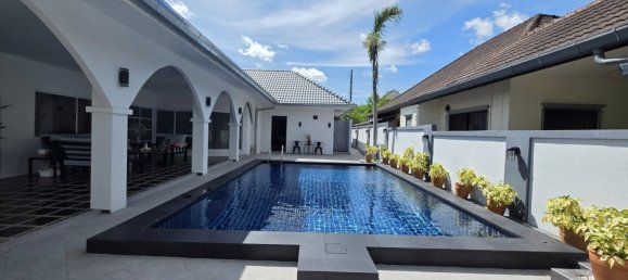 3 bedrooms House for sale in Pattaya, Chonburi, Eastern Thailand, Thailand № 67312 23