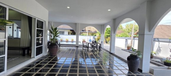 3 bedrooms House for sale in Pattaya, Chonburi, Eastern Thailand, Thailand № 67312 19