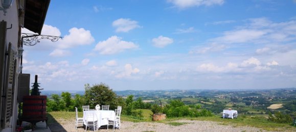 Casa de 9 habitaciónes en San Damiano d'Asti, Italy No. 137797 7