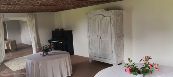 Casa de 9 habitaciónes en San Damiano d'Asti, Italy No. 137797 2