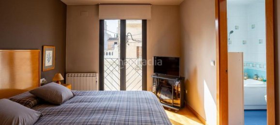 4 Schlafzimmer Stadthaus in Figueres, Spain, Nr. 113555 44