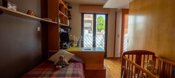 4 Schlafzimmer Stadthaus in Figueres, Spain, Nr. 113555 21