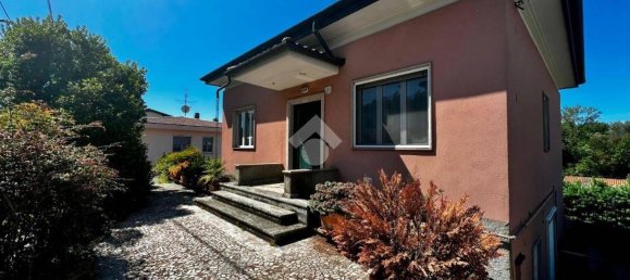 4 غرف نوم فيلا في Varese, Italy رقم 314928 3