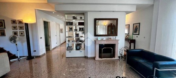 4 غرف نوم فيلا في Varese, Italy رقم 314928 10