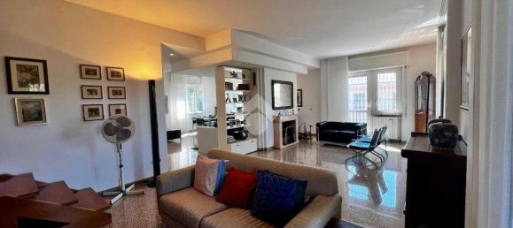 4 غرف نوم فيلا في Varese, Italy رقم 314928 12