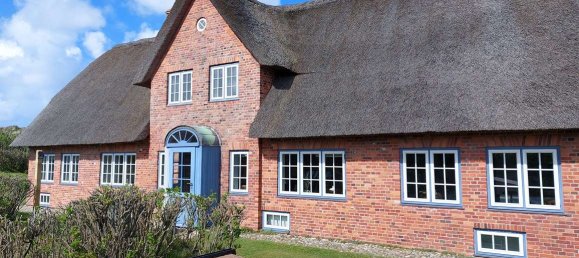 7 rooms Townhouse in Nordfriesland, Germany No. 70768 2