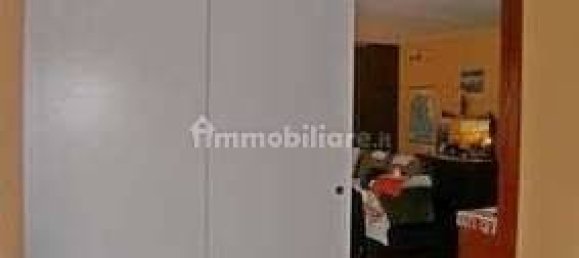 Apartamento de 2 dormitorios en Basiglio, Italy No. 3722 18