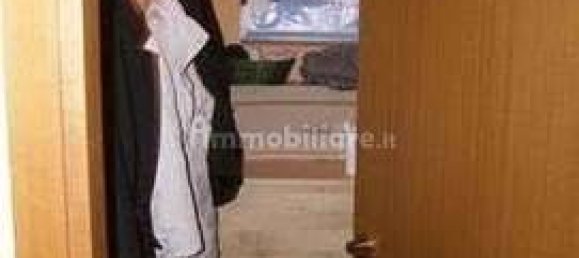 Apartamento de 2 dormitorios en Basiglio, Italy No. 3722 25