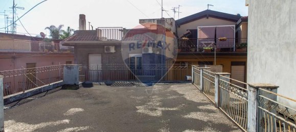 10 rooms House in Aci Catena, Italy No. 4706 21