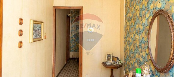 10 rooms House in Aci Catena, Italy No. 4706 13