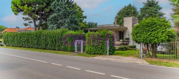 6 chambres Villa à Samarate, Italy No. 361259 27