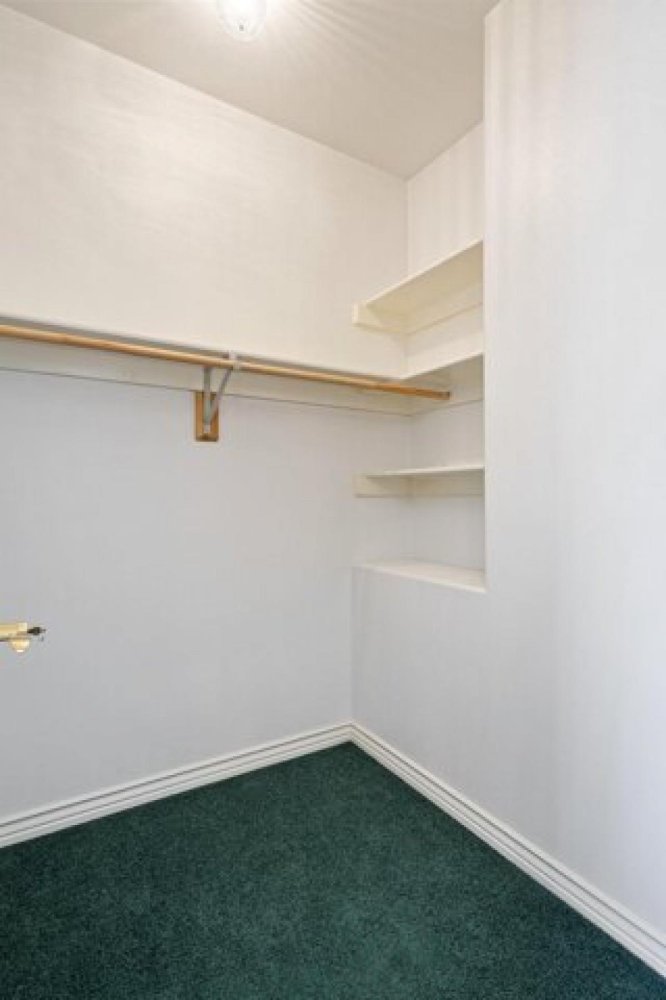 Дом с 3 спальнями в Сидар-Сити, США № 413701