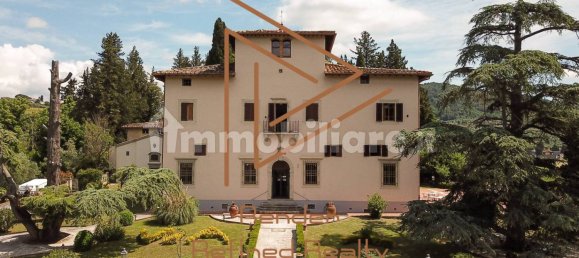 Вилла с 22 спальнями в Флоренция, Италия № 175335 2