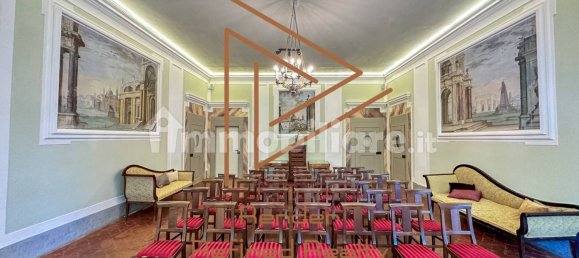 Вилла с 22 спальнями в Флоренция, Италия № 175335 28