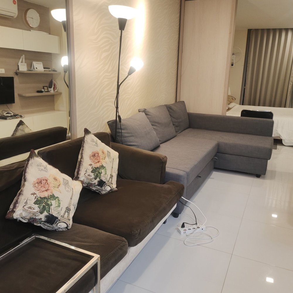 Кондоминиум  в Ваттхана, Таиланд № 71180