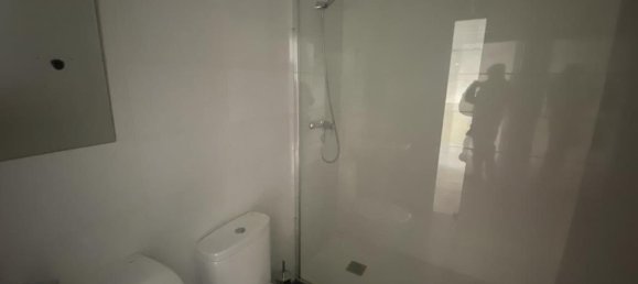 Lagerhaus in Valladolid, Spain 555m², Nr. 68685 7