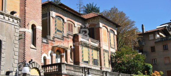 10 rooms Villa in Saint Vincent, Italy No. 224619 2