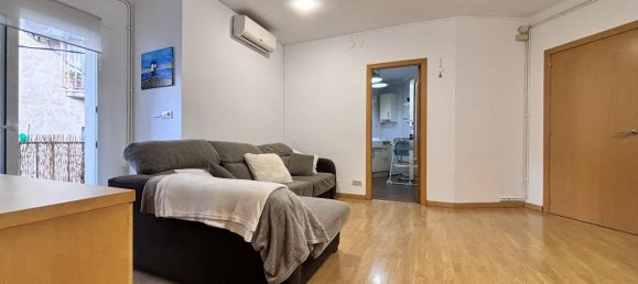 3 bedrooms House in Llanca, Spain No. 75482 8