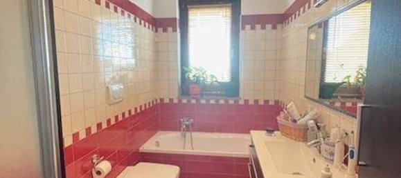 4 bedrooms House in Cameri, Italy No. 379020 11