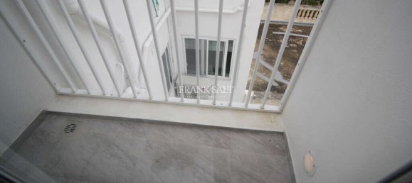 Ático de 3 dormitorios en Swieqi, Malta No. 9898 17