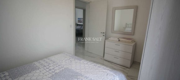 Ático de 3 dormitorios en Swieqi, Malta No. 9898 16