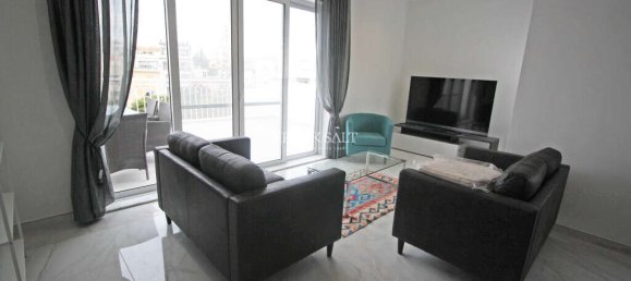 Ático de 3 dormitorios en Swieqi, Malta No. 9898 2