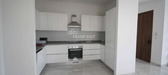 Ático de 3 dormitorios en Swieqi, Malta No. 9898 6