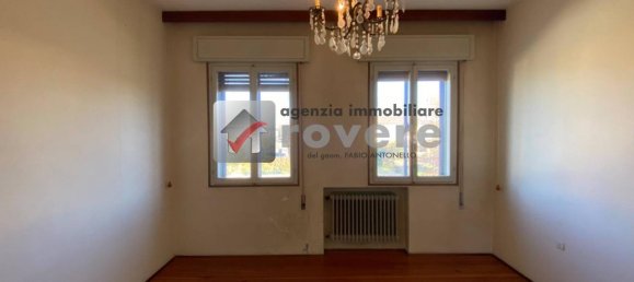 Дом с 8 комнатами в Карбонера, Италия № 136619 3