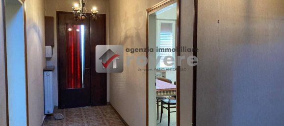 Дом с 8 комнатами в Карбонера, Италия № 136619 15