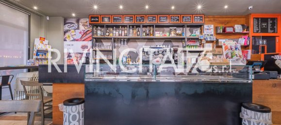 2 rooms Commercial property in Rome, Italy No. 50161 3