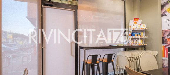 2 rooms Commercial property in Rome, Italy No. 50161 26