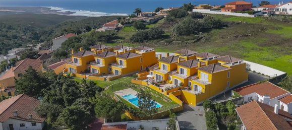 3 bedrooms House in Cascais, Portugal No. 132481 2