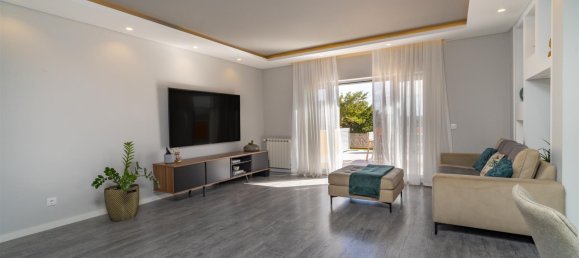 3 bedrooms House in Cascais, Portugal No. 132481 18