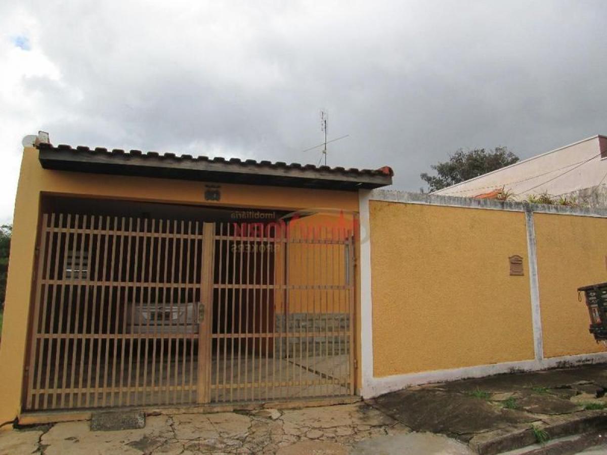 Casa de 3 dormitorios en Sao Paulo, Brazil No. 442838