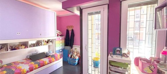 4 rooms Apartment in Rome, Italy No. 122783 9